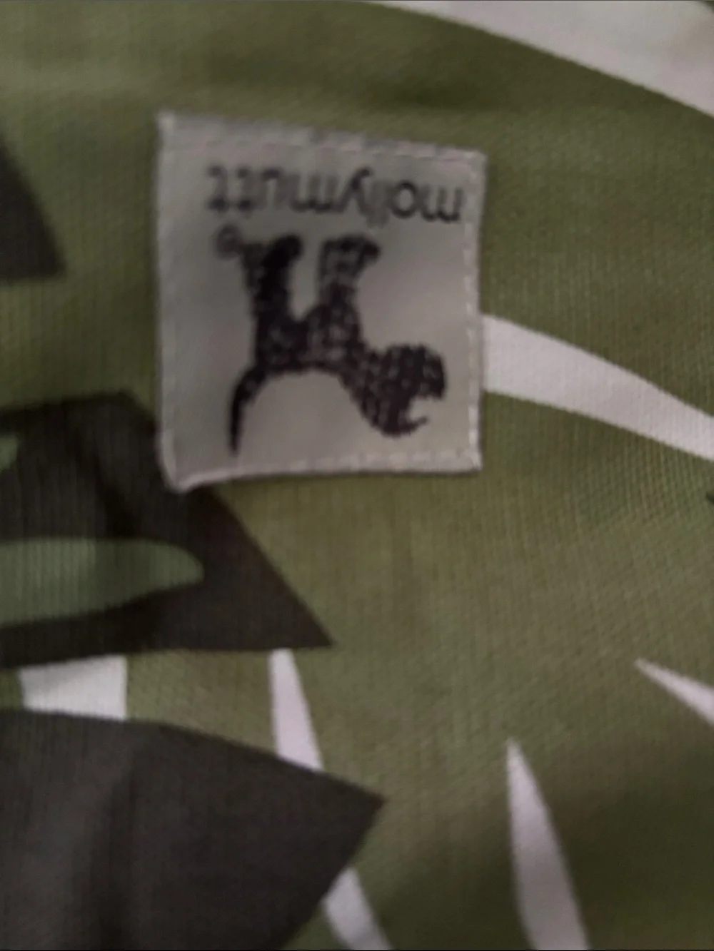 Molly Mutt Crate Cover